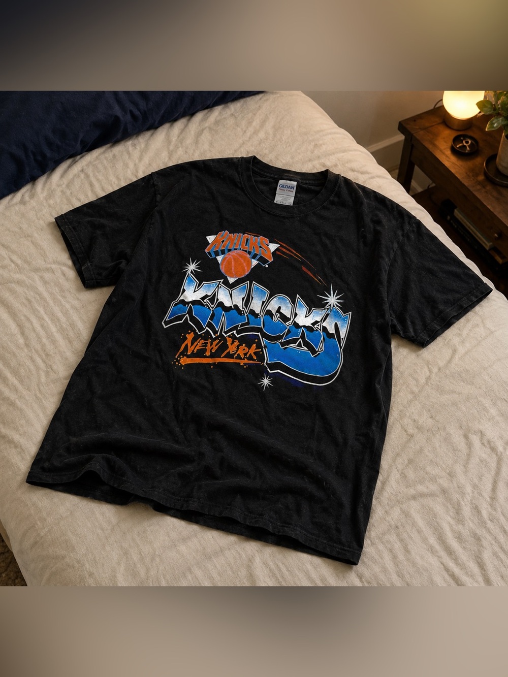 New York Knicks Black Graphic Short-Sleeve Tee